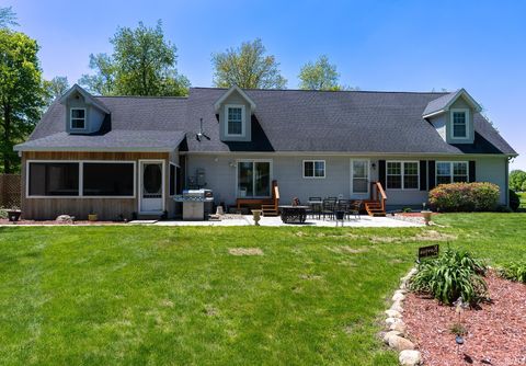 Tiny photo for 2770 S Crestview Drive, Winamac, IN 46996 (MLS # 202614998)