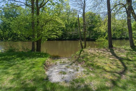 Tiny photo for 2770 S Crestview Drive, Winamac, IN 46996 (MLS # 202614998)