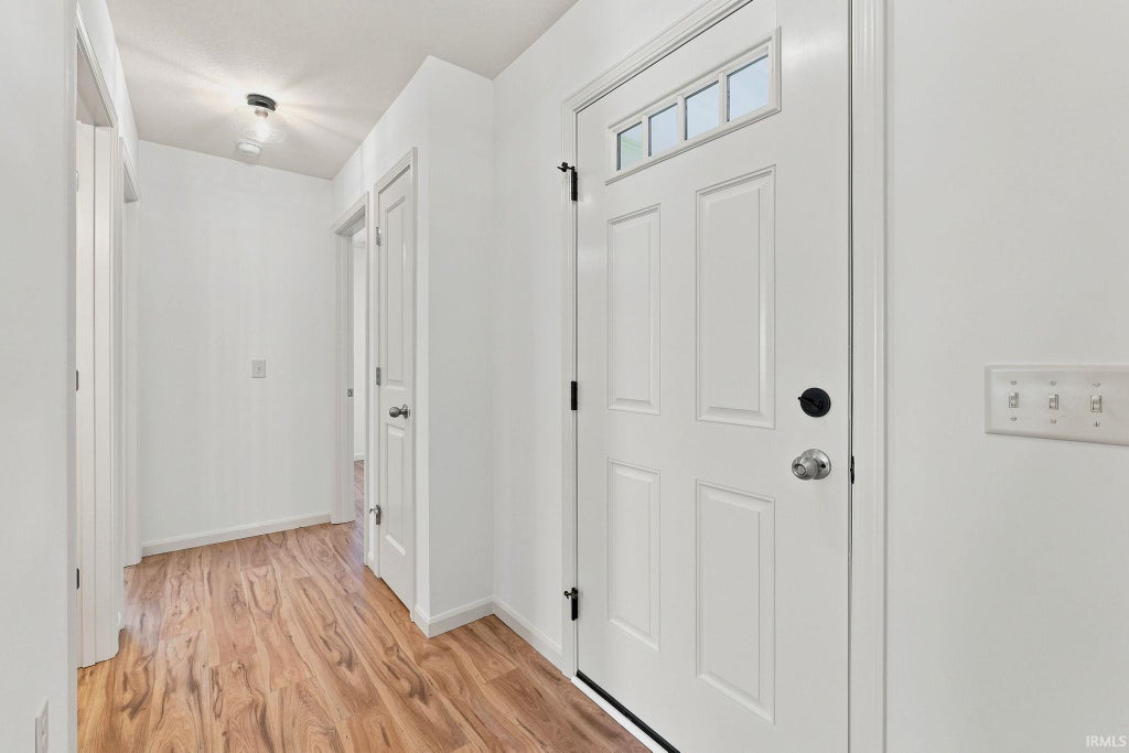 Photo of 14072 Aloes Passage, Fort Wayne, IN 46845 (MLS # 202630006)