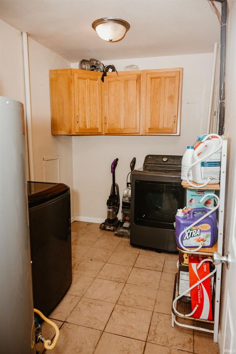 Tiny photo for 903 Wingra Court, Kokomo, IN 46902 (MLS # 202605245)