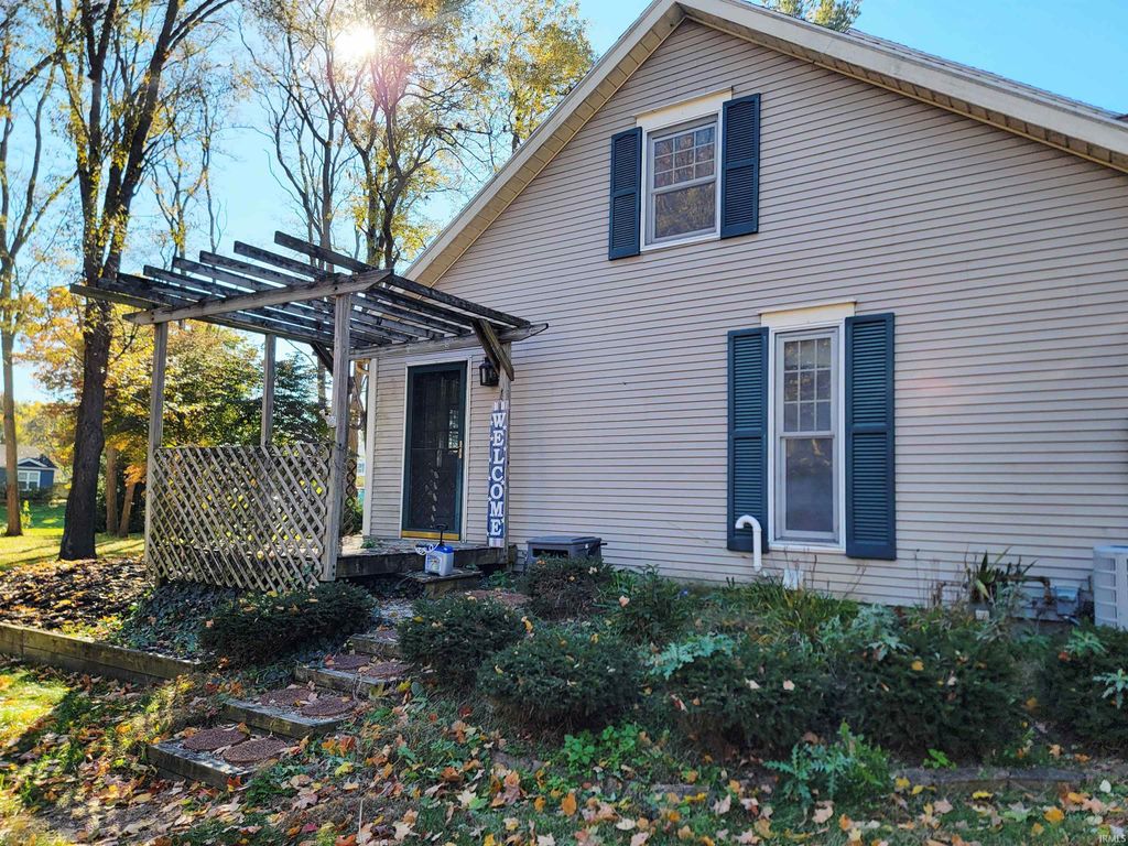 Photo of 23057 Sheri Lane, Elkhart, IN 46514 (MLS # 202544920)