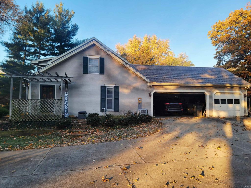 Photo of 23057 Sheri Lane, Elkhart, IN 46514 (MLS # 202544920)