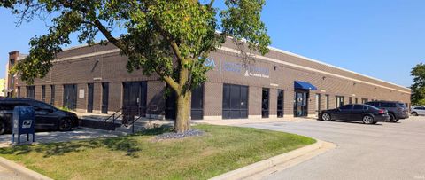 Tiny photo for 1785 E Lincoln Road, Kokomo, IN 46902 (MLS # 202531360)