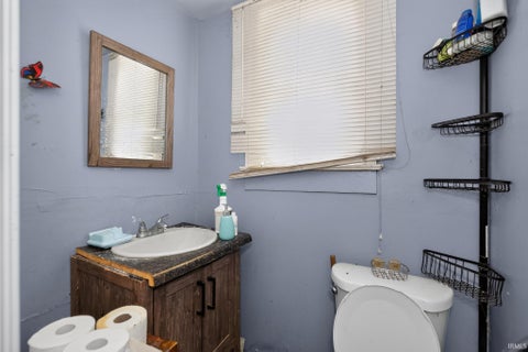Tiny photo for 518 Wheatland Avenue, Logansport, IN 46947 (MLS # 202624305)