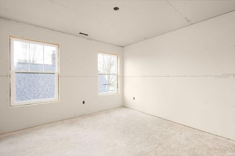 Tiny photo for 416 N Arthur Street, South Bend, IN 46617 (MLS # 202612695)