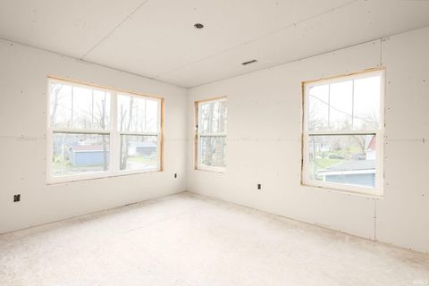 Tiny photo for 416 N Arthur Street, South Bend, IN 46617 (MLS # 202612695)