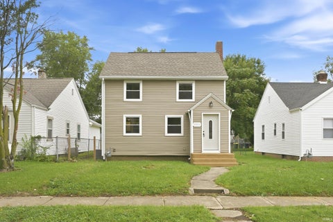 Photo of 3531 Winter Street, Fort Wayne, IN 46806 (MLS # 202641562)