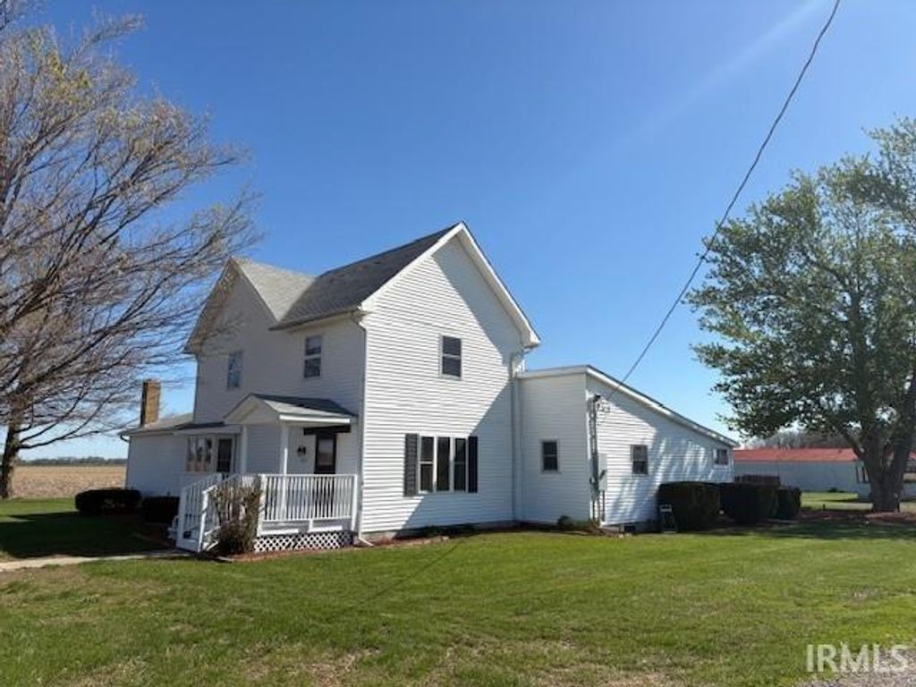 Photo of 9913 Sampson Road, Monroeville, IN 46773 (MLS # 202616370)