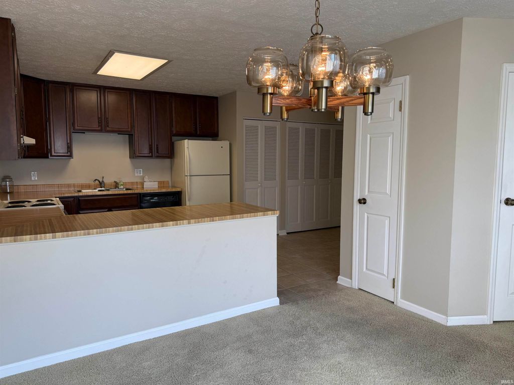 Photo of 551 E Waterloo Court, Bloomington, IN 47401 (MLS # 202539436)