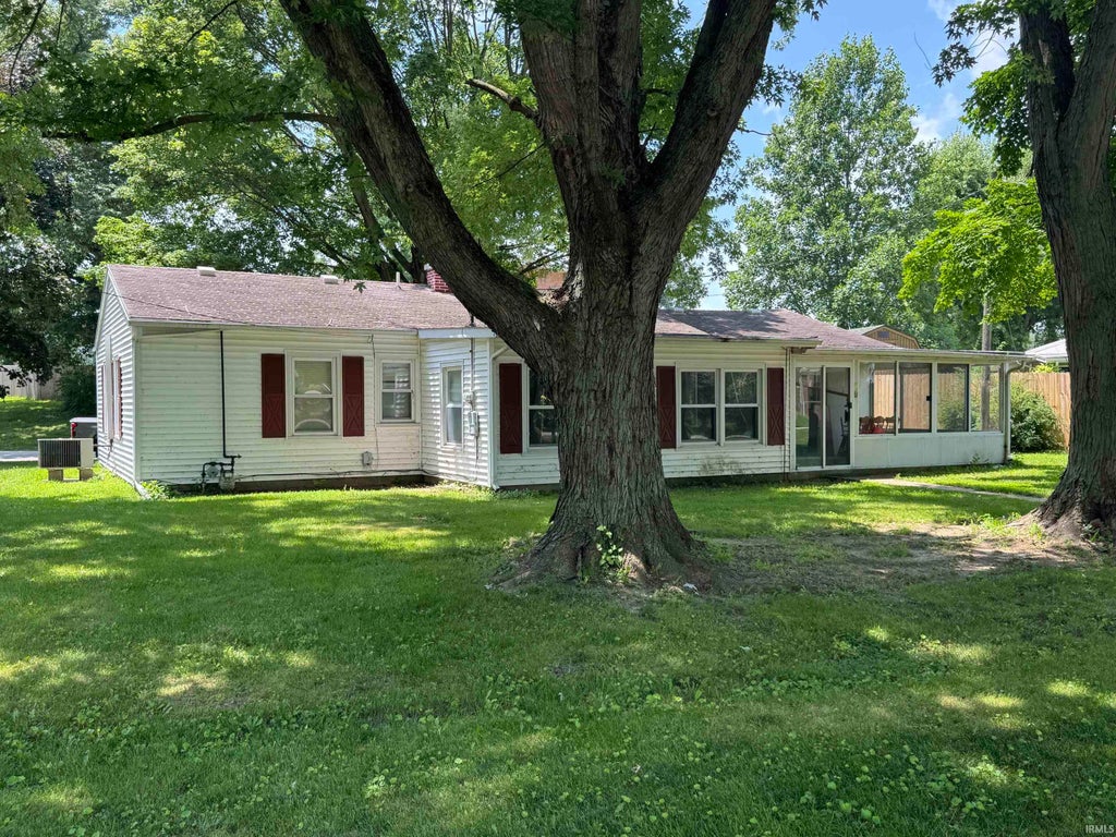 Photo of 103 Ruby Road, Attica, IN 47918 (MLS # 202626641)