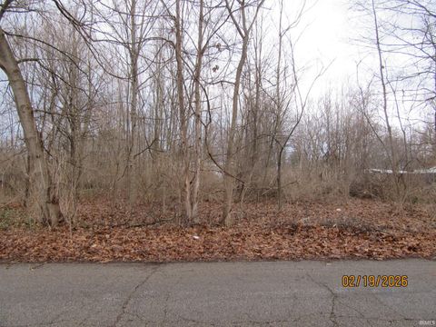 Photo of 00000 Oregon Avenue, Elkhart, IN 46516 (MLS # 202605199)