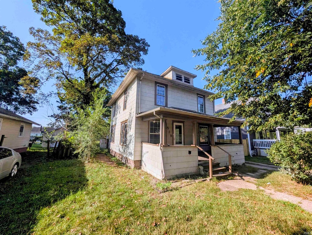 Photo of 519 W Wolf Avenue, Elkhart, IN 46516 (MLS # 202635452)