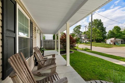 Tiny photo for 402 E Monroe Street, Delphi, IN 46923 (MLS # 202619364)