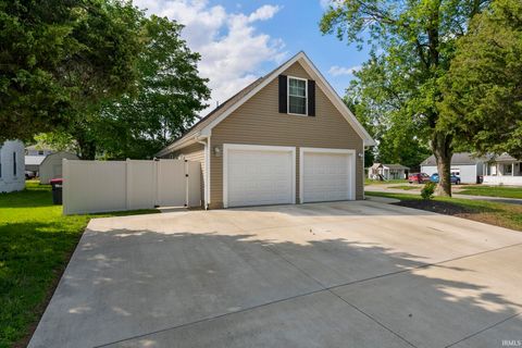 Tiny photo for 402 E Monroe Street, Delphi, IN 46923 (MLS # 202619364)