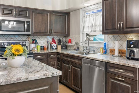 Tiny photo for 923 Pleasant Ridge Court, Lafayette, IN 47904 (MLS # 202625703)