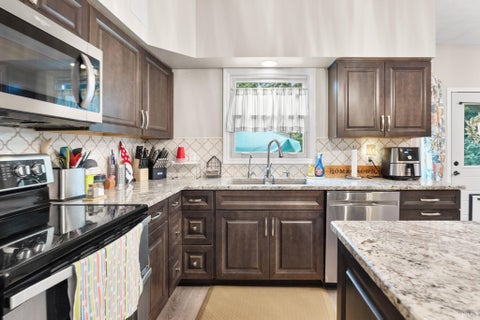 Tiny photo for 923 Pleasant Ridge Court, Lafayette, IN 47904 (MLS # 202625703)