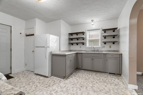 Tiny photo for 3106 Kossuth Street, Lafayette, IN 47904 (MLS # 202613371)