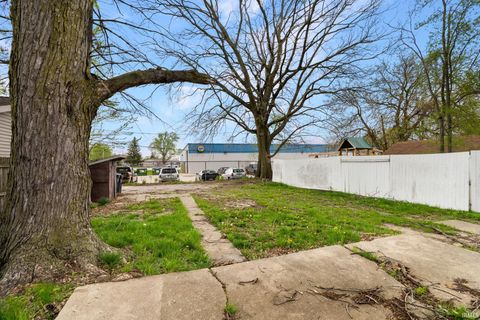 Tiny photo for 3106 Kossuth Street, Lafayette, IN 47904 (MLS # 202613371)