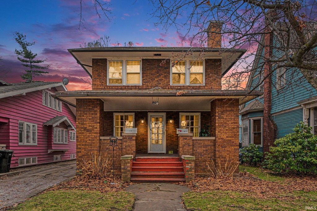 Photo of 1224 E Lincoln Way, South Bend, IN 46601 (MLS # 202606872)