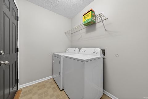 Tiny photo for 28 GOLDENROD Court, Lafayette, IN 47909 (MLS # 202612773)