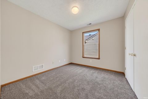 Tiny photo for 28 GOLDENROD Court, Lafayette, IN 47909 (MLS # 202612773)
