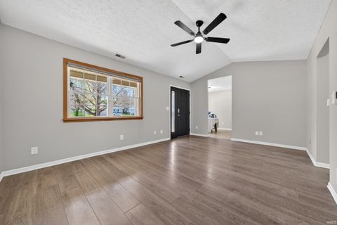 Tiny photo for 28 GOLDENROD Court, Lafayette, IN 47909 (MLS # 202612773)