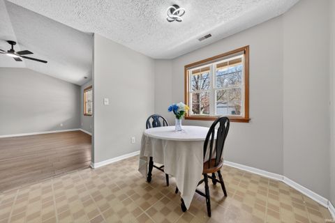 Tiny photo for 28 GOLDENROD Court, Lafayette, IN 47909 (MLS # 202612773)