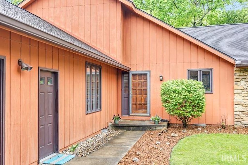 Photo of 2512 E Rock Creek Drive, Bloomington, IN 47401 (MLS # 202617110)