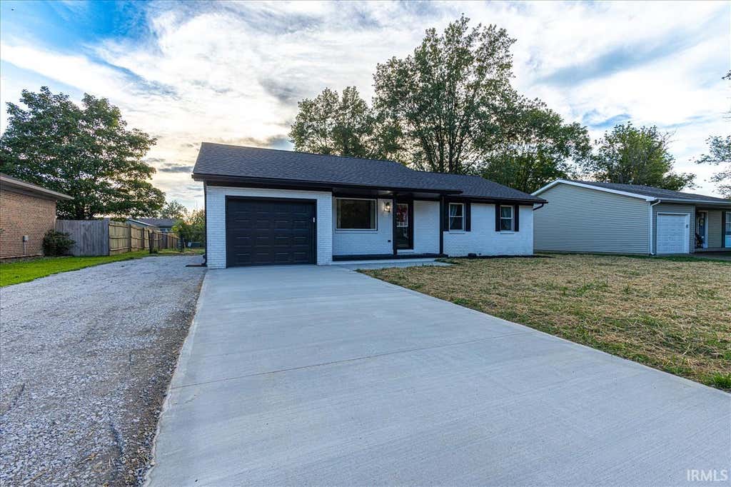 Photo of 1765 Covey Drive, Boonville, IN 47601 (MLS # 202634255)