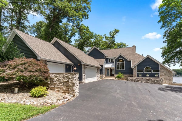 2107 S AIRPORT RD, MONTICELLO, IN 47960 - Image e0eca668d087552a5e13d947d07c00ce/56685262