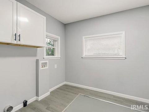 Tiny photo for 1201 E 30th Street, Marion, IN 46953 (MLS # 202629194)