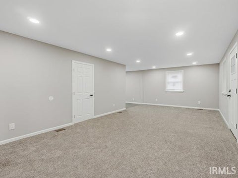 Tiny photo for 1201 E 30th Street, Marion, IN 46953 (MLS # 202629194)