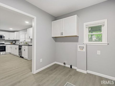 Tiny photo for 1201 E 30th Street, Marion, IN 46953 (MLS # 202629194)