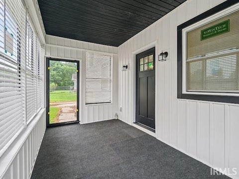 Tiny photo for 1201 E 30th Street, Marion, IN 46953 (MLS # 202629194)