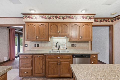 Tiny photo for 4103 Toni Drive, Kokomo, IN 46902 (MLS # 202611167)