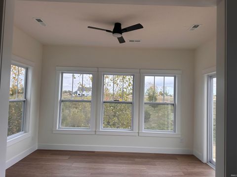 Tiny photo for 35 Pond View Drive, Delphi, IN 46923 (MLS # 202542359)