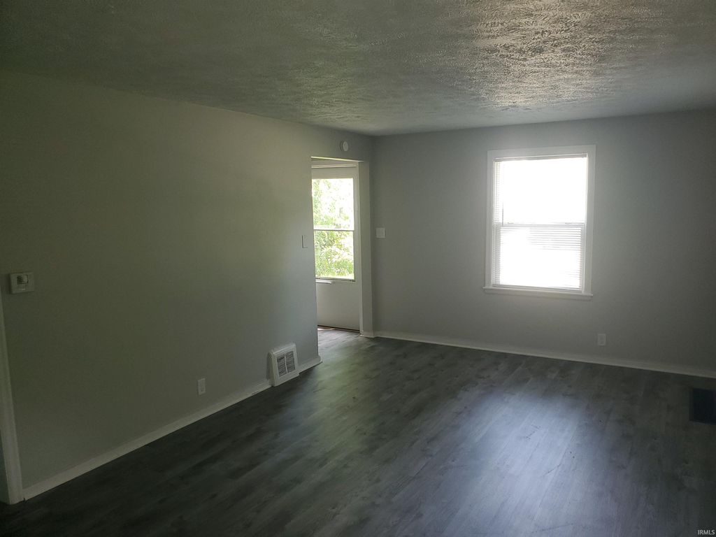 Photo of 1329 N Meade Street, South Bend, IN 46628 (MLS # 202626227)