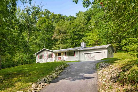 Photo of 1726 Harrison Ridge Road, Nashville, IN 47448 (MLS # 202548584)