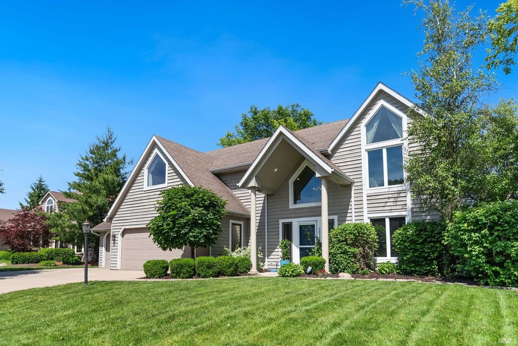 Photo of 5616 Quail Canyon Drive, Fort Wayne, IN 46835 (MLS # 202621884)