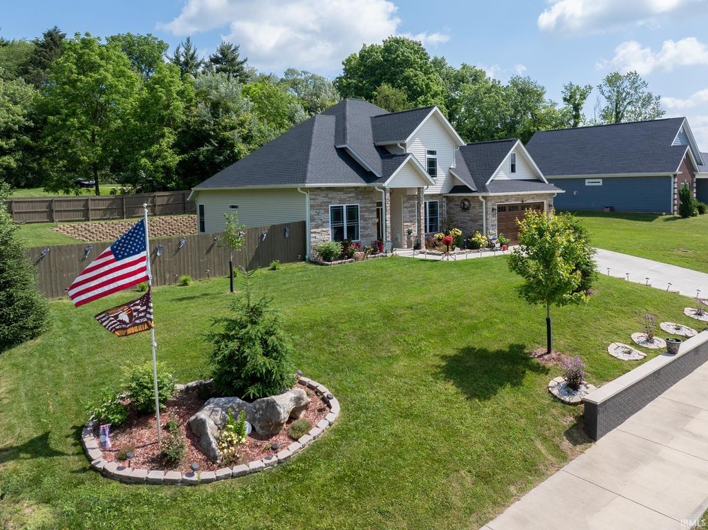 Photo of 703 E Holland Drive, Bloomington, IN 47401 (MLS # 202615949)