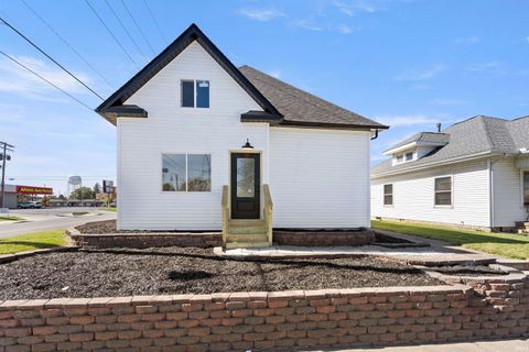 Photo of 929 S Bell Street, Kokomo, IN 46902 (MLS # 202542850)