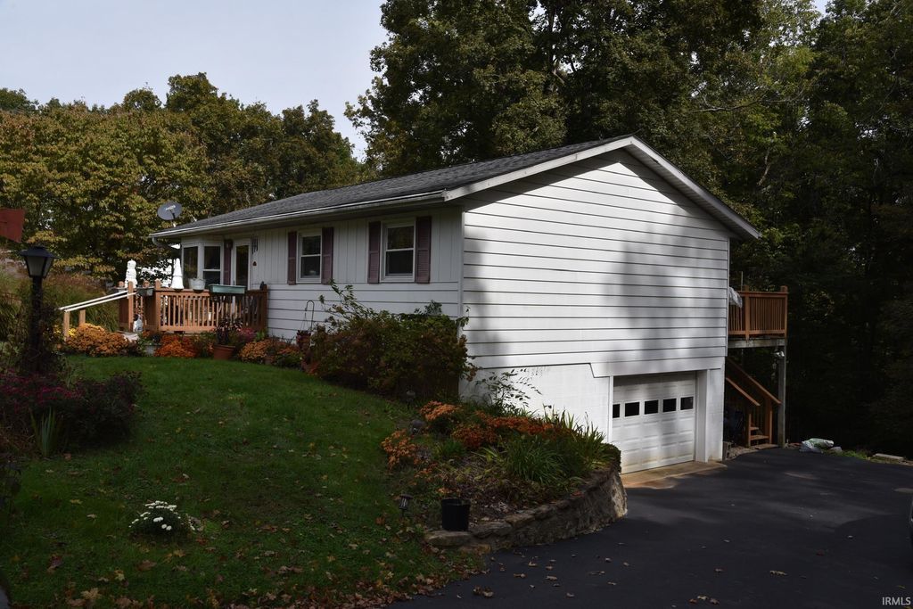 Photo of 7155 S Shields Ridge Rd Rd, Bloomington, IN 47401 (MLS # 202541196)