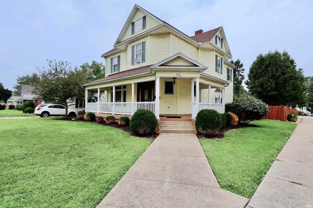 Photo of 702 W Hickory Street, Union City, IN 47390 (MLS # 202633454)