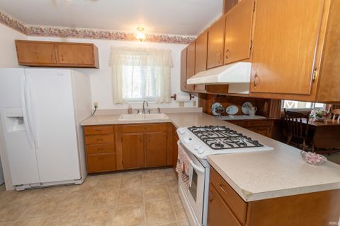 Tiny photo for 4915 Selkirk Drive, South Bend, IN 46614 (MLS # 202612458)