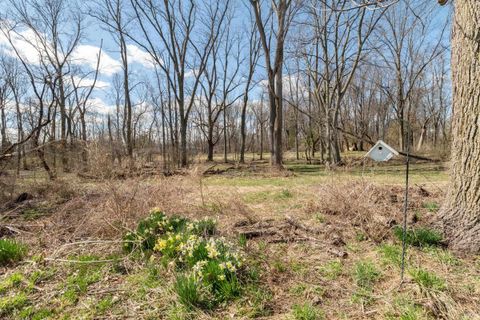 Tiny photo for 4915 Selkirk Drive, South Bend, IN 46614 (MLS # 202612458)