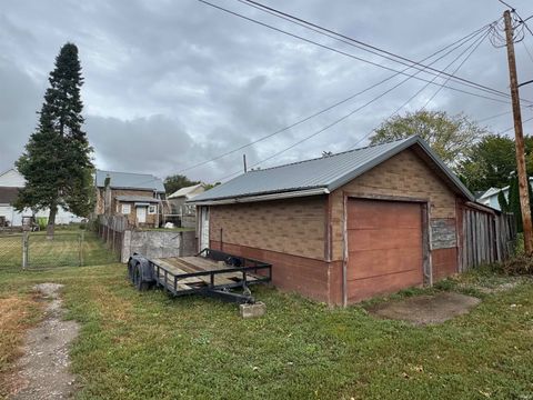Tiny photo for 21 W Columbia Street, Logansport, IN 46947 (MLS # 202540575)