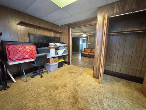 Tiny photo for 21 W Columbia Street, Logansport, IN 46947 (MLS # 202540575)