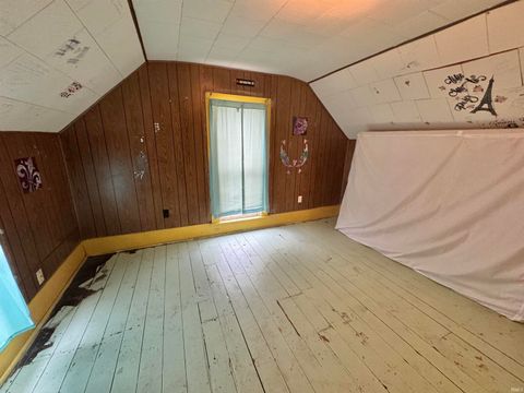 Tiny photo for 21 W Columbia Street, Logansport, IN 46947 (MLS # 202540575)