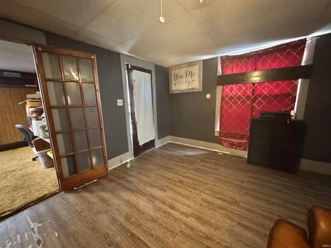 Tiny photo for 21 W Columbia Street, Logansport, IN 46947 (MLS # 202540575)