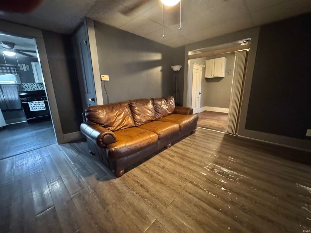Photo of 21 W Columbia Street, Logansport, IN 46947 (MLS # 202540575)